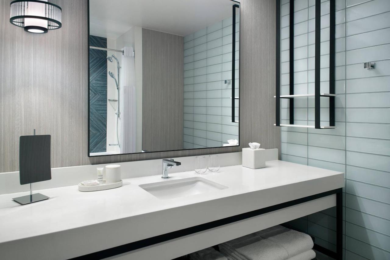 Lexington Marriott City Center Екстериор снимка