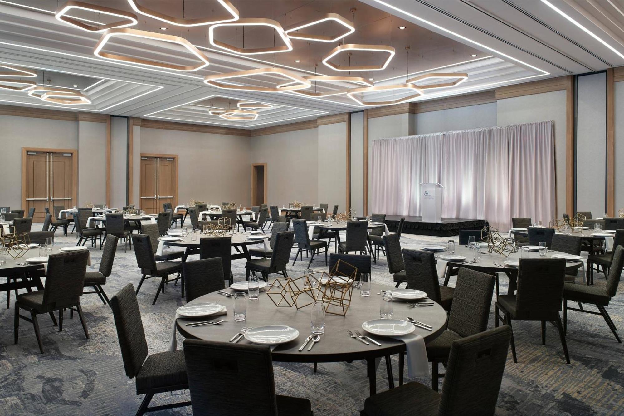 Lexington Marriott City Center Екстериор снимка